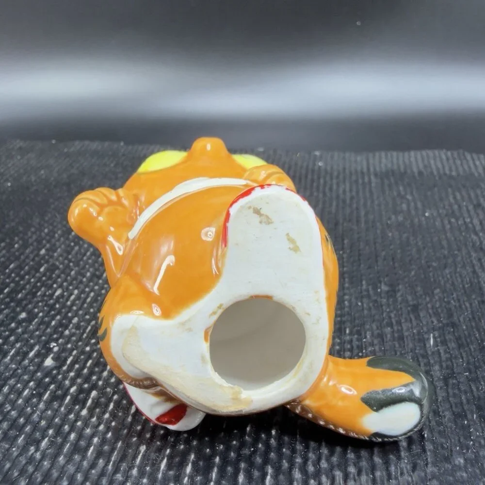 Vintage 1980s Enesco Whistling Jogging Running GARFIELD Ceramic‎ Figurine Small